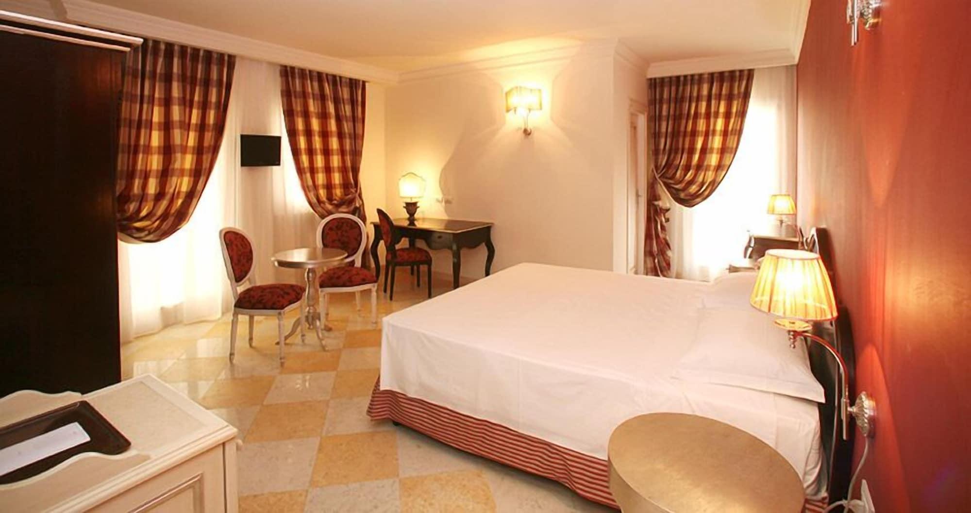 Palace Hotel Vieste Exterior photo